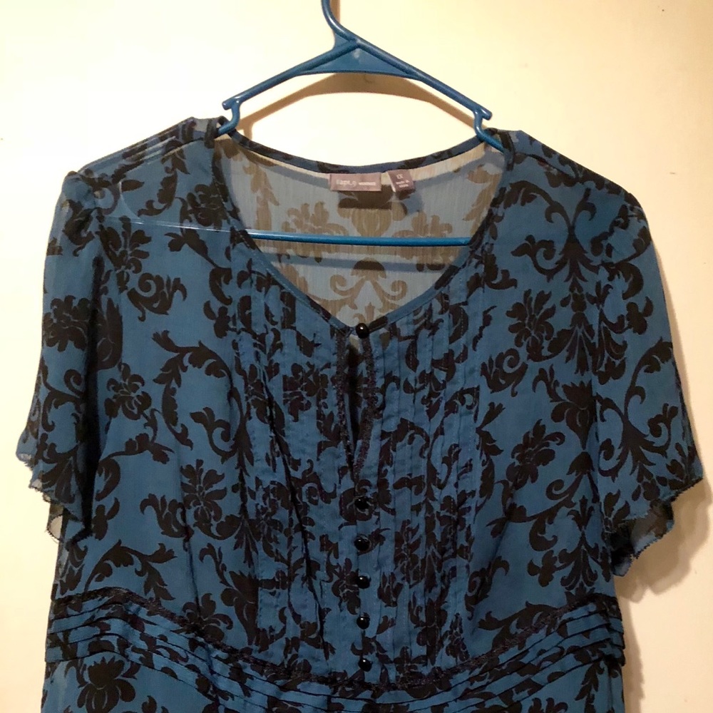 Sheer blouse in teal